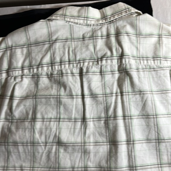 XL Banana Republic White Button Down Casual - Picture 3 of 3